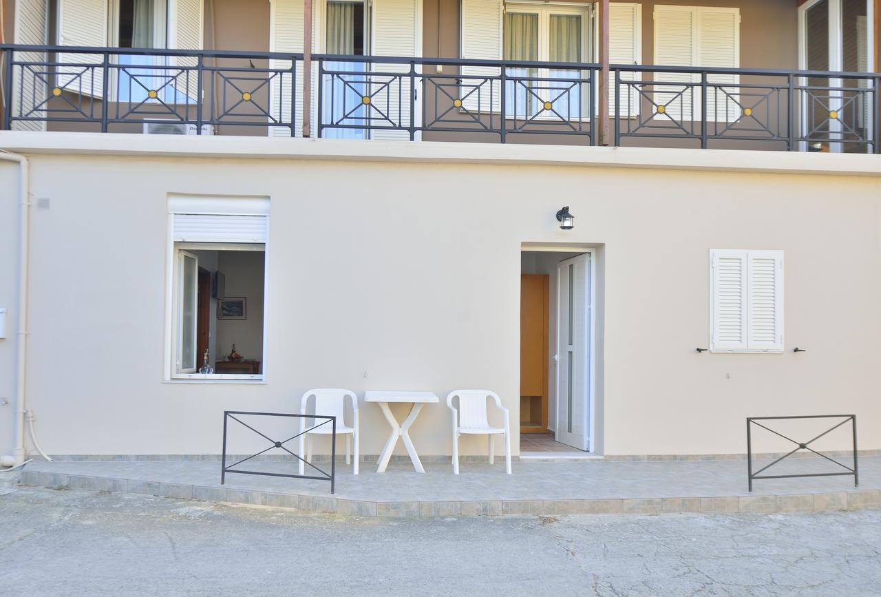 Stelios Rooms Kíssamos Exterior foto